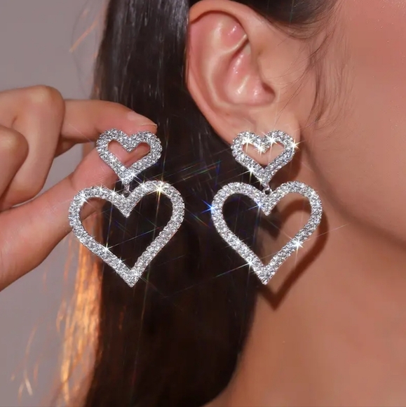 Jewelry - Rhinestone Heart Earrings